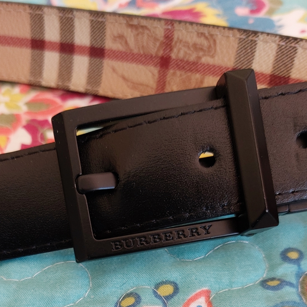 BURBERRY - Revisble Belt / 36"